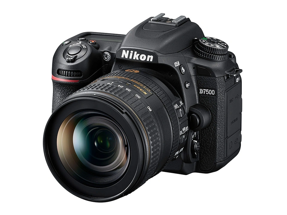 Nikon D7500 一眼レフカメラ