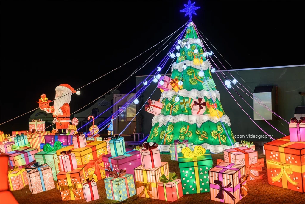 東京ドイツ村イルミネーション クリスマスツリーのチャイナランタン